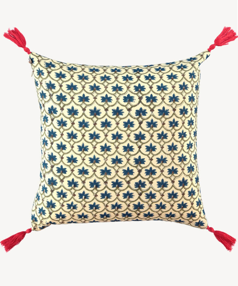 Faina Pillow Small