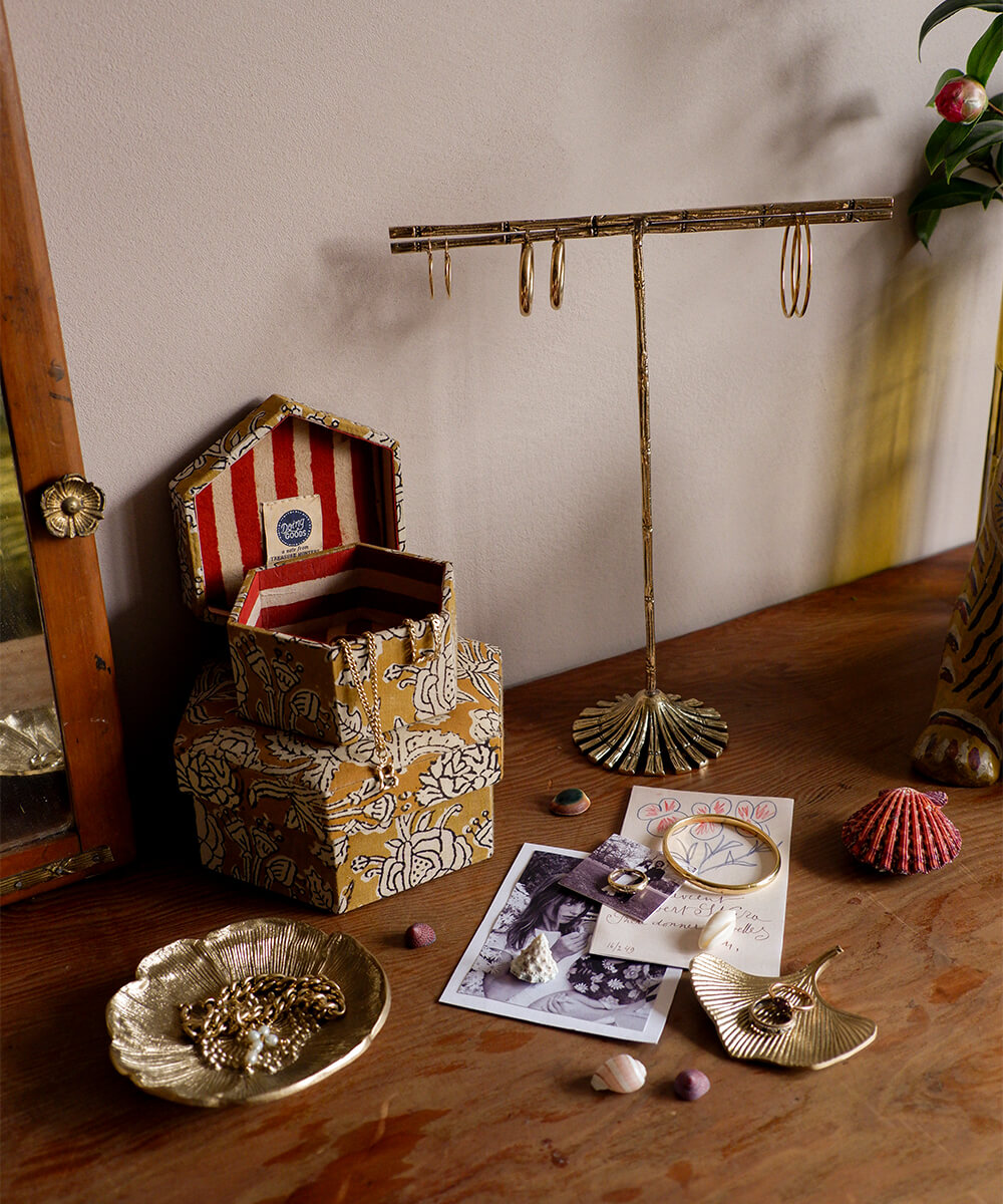 botanical-fabric-basket-set-doing-goods