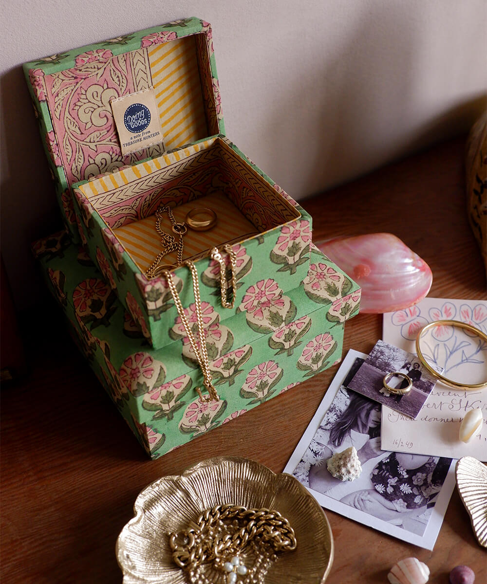 emma-fabric-basket-doing-goods