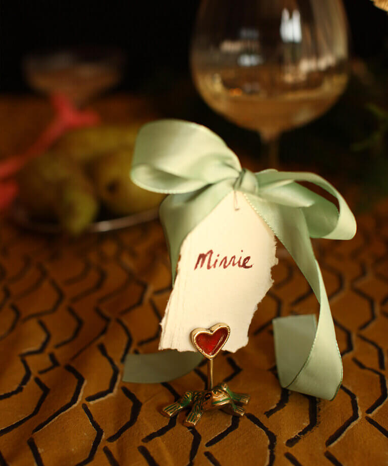 Robbie Frog Card Holder