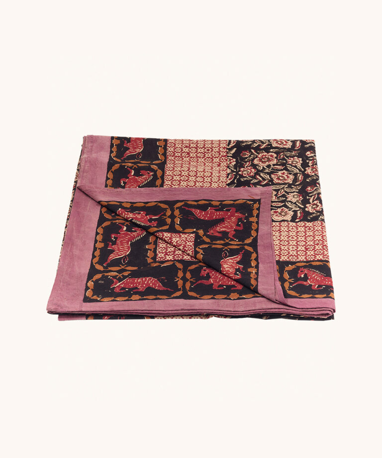 Maggie Horse Double Throw in Tote Bag